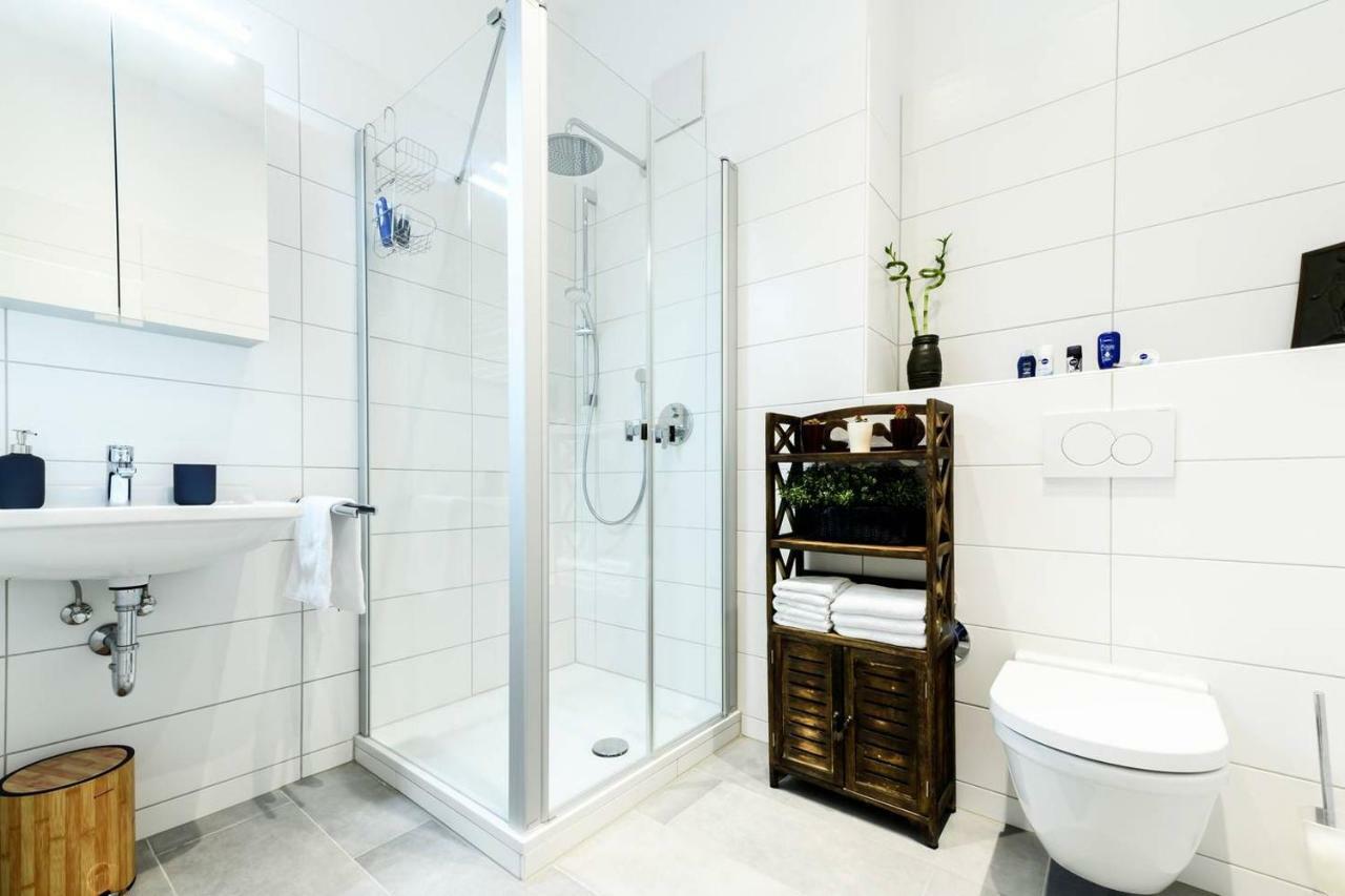 90sqm 2br Design Gem - Outdoor Terrace Appartamento